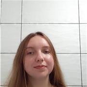 Professora de português e matemática para alunos de 4 a 10 anos